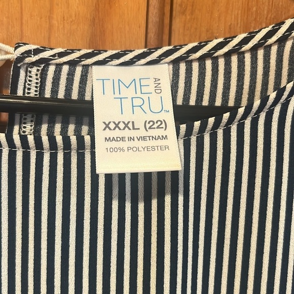 Time and tru striped ruff blouse size XXXL(22). - Picture 2 of 7